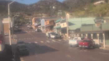 Weather camera view of Overland Hotel.