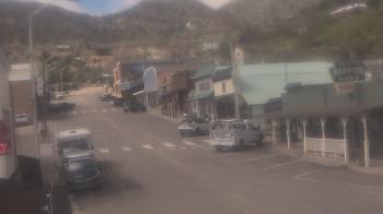 Weather camera view of Overland Hotel.