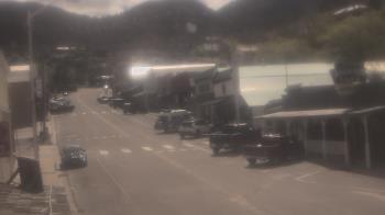 Weather camera view of Overland Hotel.