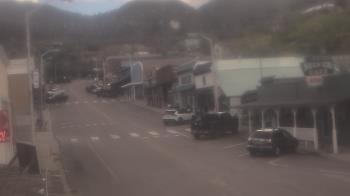 Weather camera view of Overland Hotel.