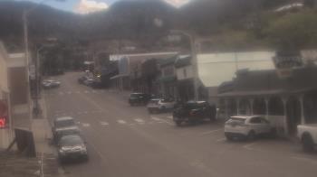Weather camera view of Overland Hotel.