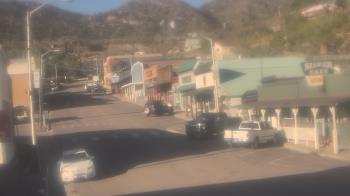 Weather camera view of Overland Hotel.