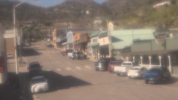 Weather camera view of Overland Hotel.