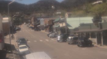 Weather camera view of Overland Hotel.