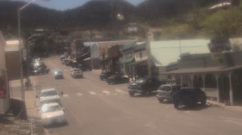 Weather camera view of Overland Hotel.