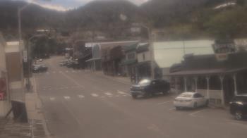 Weather camera view of Overland Hotel.