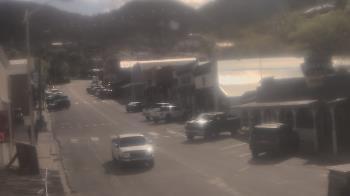 Weather camera view of Overland Hotel.