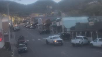 Weather camera view of Overland Hotel.
