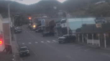 Weather camera view of Overland Hotel.