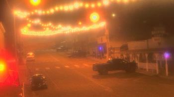 Weather camera view of Overland Hotel.