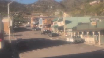 Weather camera view of Overland Hotel.