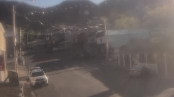 Weather camera view of Overland Hotel.