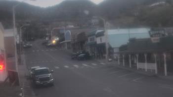 Weather camera view of Overland Hotel.