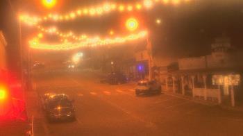 Weather camera view of Overland Hotel.