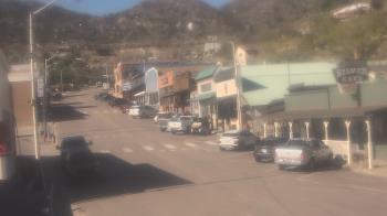Weather camera view of Overland Hotel.