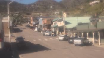 Weather camera view of Overland Hotel.