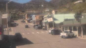 Weather camera view of Overland Hotel.