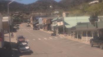 Weather camera view of Overland Hotel.