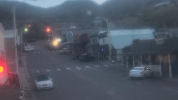 Weather camera view of Overland Hotel.