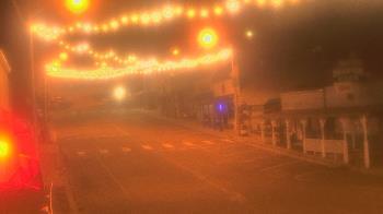 Weather camera view of Overland Hotel.