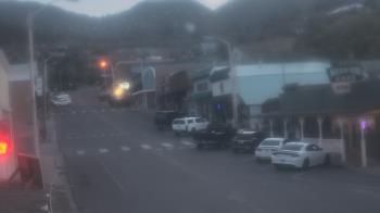 Weather camera view of Overland Hotel.