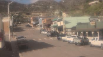 Weather camera view of Overland Hotel.