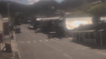 Weather camera view of Overland Hotel.