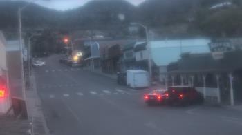 Weather camera view of Overland Hotel.