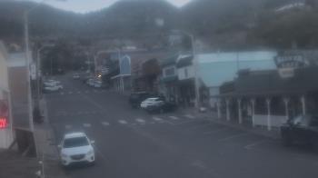 Weather camera view of Overland Hotel.