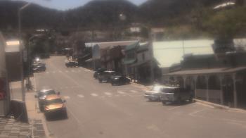 Weather camera view of Overland Hotel.