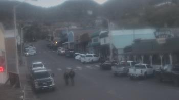 Weather camera view of Overland Hotel.