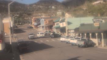 Weather camera view of Overland Hotel.