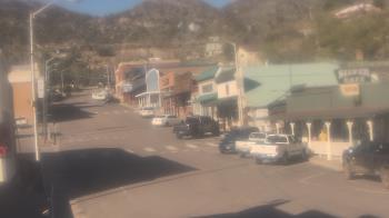 Weather camera view of Overland Hotel.
