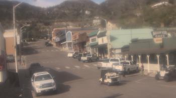 Weather camera view of Overland Hotel.