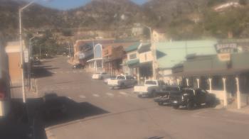 Weather camera view of Overland Hotel.
