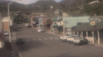 Weather camera view of Overland Hotel.