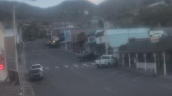 Weather camera view of Overland Hotel.