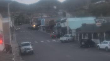 Weather camera view of Overland Hotel.