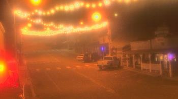 Weather camera view of Overland Hotel.