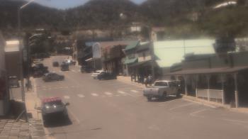 Weather camera view of Overland Hotel.