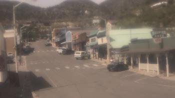 Weather camera view of Overland Hotel.