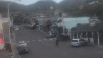 Weather camera view of Overland Hotel.