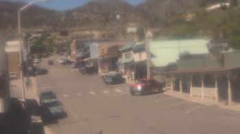 Weather camera view of Overland Hotel.