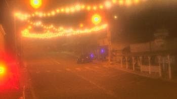 Weather camera view of Overland Hotel.