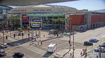 Weather camera view of Palomar Hotel.