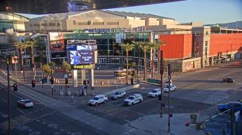 Weather camera view of Palomar Hotel.