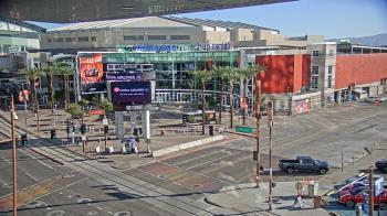 Weather camera view of Palomar Hotel.