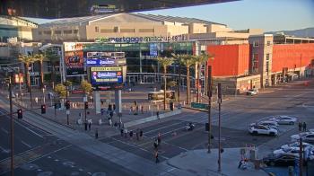 Weather camera view of Palomar Hotel.