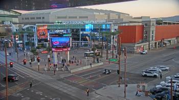 Weather camera view of Palomar Hotel.