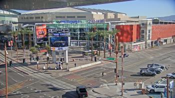 Weather camera view of Palomar Hotel.